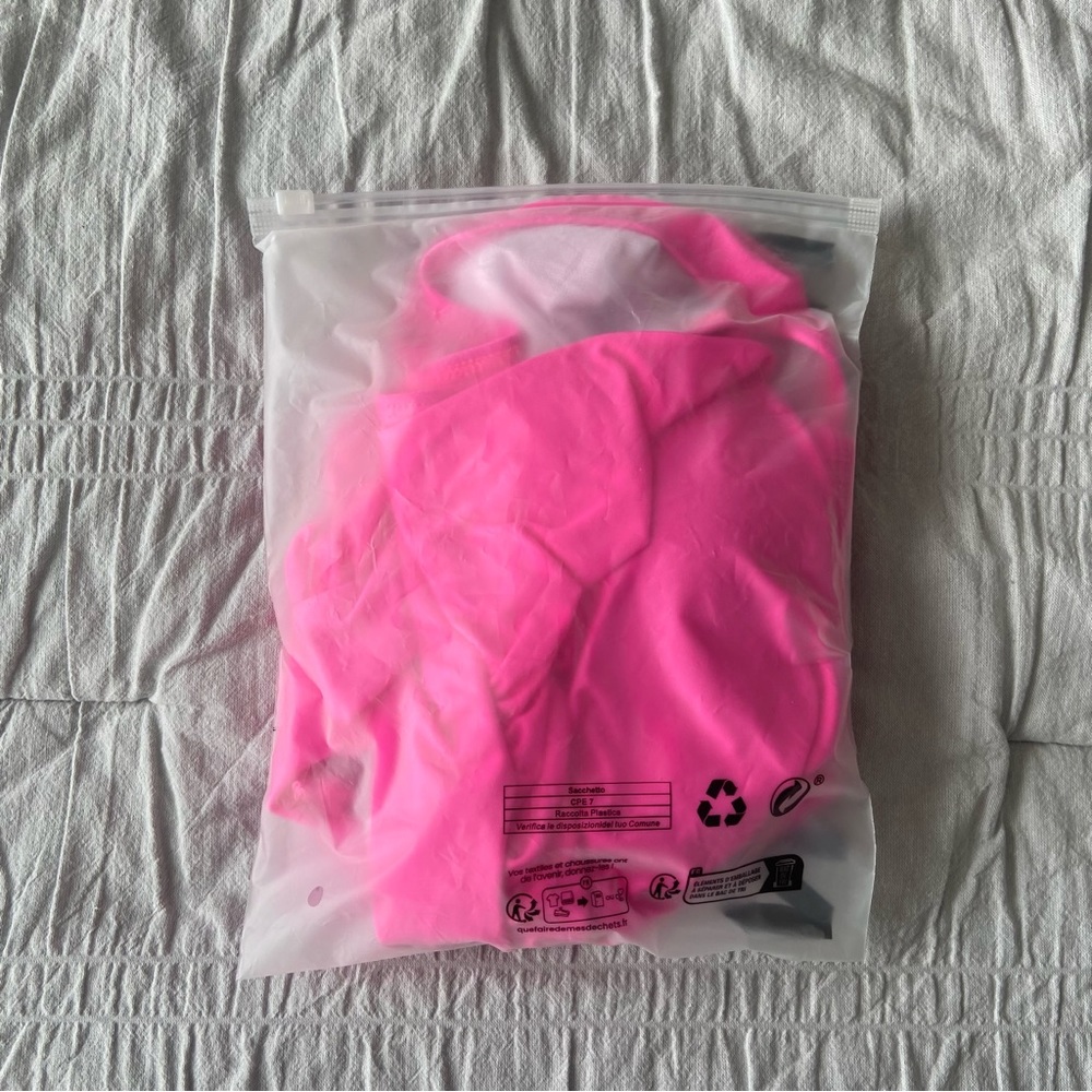 NWT One Piece Swimsuit - Picture 6 of 6